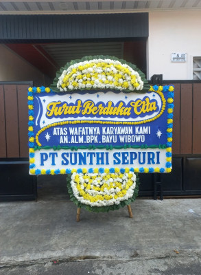 Papan Bunga Duka di Samudera
